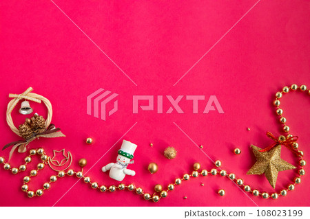 Christmas image with red background 108023199