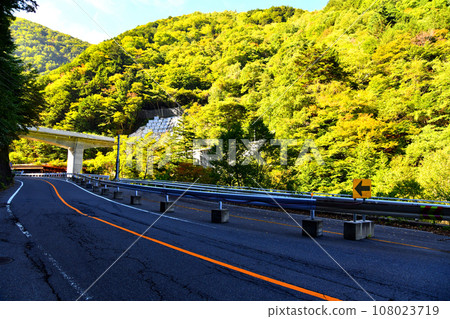 National Route 158 Oshirakawa No. 2 Tunnel ~ (Towards Oshirakawa Ohashi Bridge) Iriyama Tunnel (Matsumoto City, Nagano Prefecture) [2023.10] 108023719