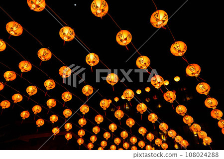 台灣古色古香九份老街燈籠與階梯 台灣古色古香九份老街燈籠與階梯 108024288