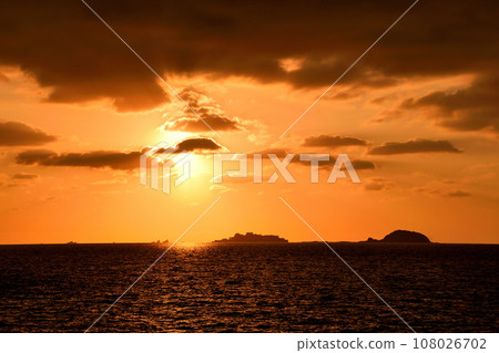 Evening view of warship island 108026702