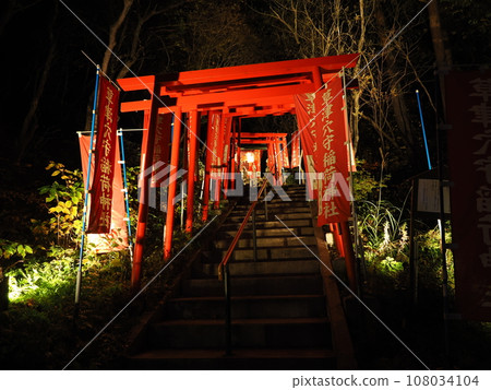 Kusatsu Onsen Kusatsu Anamori Inari Shrine night view Kusatsu Onsen Kusatsu Anamori Inari Shrine night view 108034104