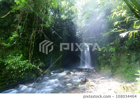 Mysterious Nagano Falls bathed in light 108034404