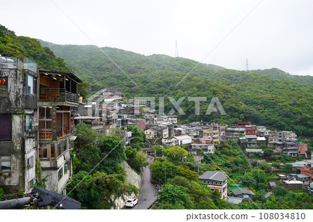 山坡上的建築風景（台灣九份） 108034810
