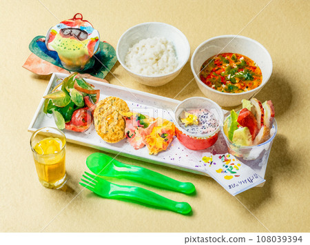 兒童菜餚（水彩插圖） 108039394