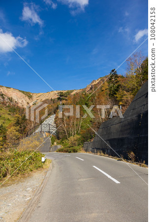 秋季滋賀草津高原路線萬座溫泉三岔路口附近 108042158