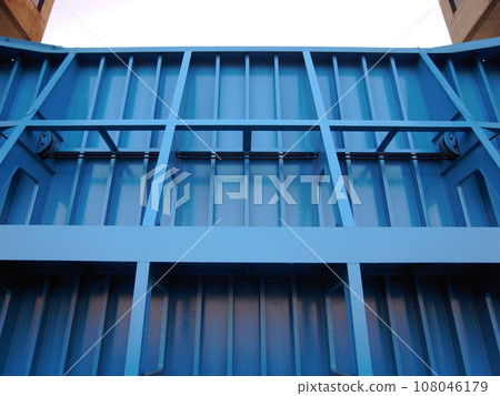 Behind the iron plate of Matsudo Sluice Gate on the Edogawa River Behind the iron plate of Matsudo Sluice Gate on the Edogawa River 108046179