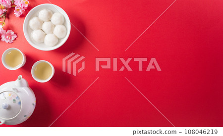 Tang Yuan(sweet dumplings balls), a traditional chinese cuisine for Mid-autumn, Dongzhi (winter solstice festival ) and Chinese new year. 108046219