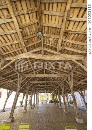 Halle de Gontaud-de-Nogaret built 1580, Gontaud-de-Nogaret, New Aquitaine, France 108053116