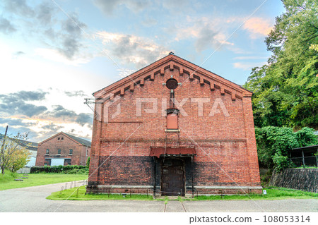 京都府舞鶴市紅磚公園，明治時代倉庫 108053314