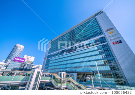 Japan's Yokohama cityscape Towards the future/National average/Decreasing for 5 consecutive weeks↓...Shin-Yokohama Station, Yokohama Prince H, etc....Toward an era of hope... Japan's Yokohama cityscape Towards the future/National average/Decreasing for 5 consecutive weeks↓...Shin-Yokohama Station, Yokohama Prince H, etc....Toward an era of hope... 108056422