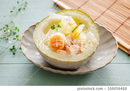 Winter melon and shrimp sauce 108056488