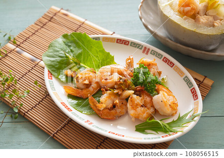 garlic shrimp garlic shrimp 108056515