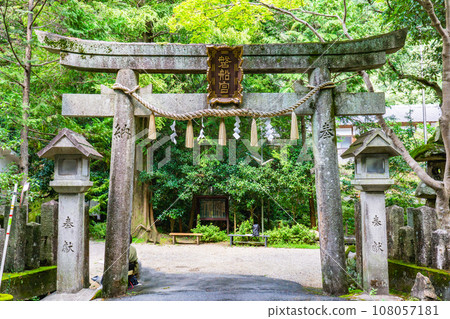 Torii of Iwafune Shrine in Katano City, Osaka Prefecture 108057181