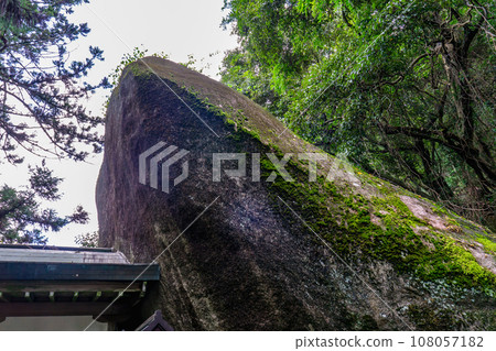 Iwafune Shrine, Katano City, Osaka Prefecture, the object of worship 108057182