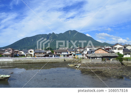 長崎縣島原鐵道線,從島原港站到古部站的車窗看到的景色(2022年9月) 長崎縣島原鐵道線,從島原港站到古部站的車窗看到的景色(2022年9月) 108057816