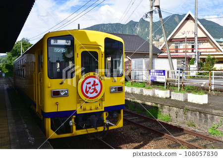 Nagasaki Prefecture Shimabara Railway Line, view from the train window from Shimabara Port Station to Furube Station (September 2022) Nagasaki Prefecture Shimabara Railway Line, view from the train window from Shimabara Port Station to Furube Station (September 2022) 108057830