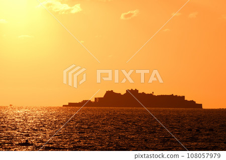 Evening view of warship island 108057979