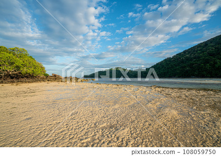 Sunrise at Mai ngam beach, Surin island National park, Phang nga, Thailand 108059750