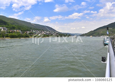Rhine River Cruise Sohneck Castle/Germany 108060125