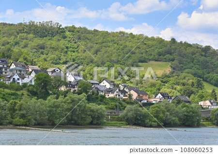 Rhine River Cruise Niederheimbach cityscape/Germany 108060253
