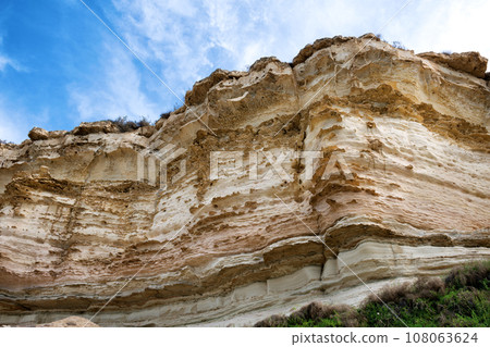 Cliffs by the sea. 108063624