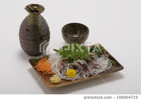 烤竹莢魚及清酒 烤竹莢魚及清酒 108064719