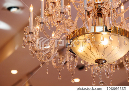 Large chandelier Bright image of lighting material image 108066885