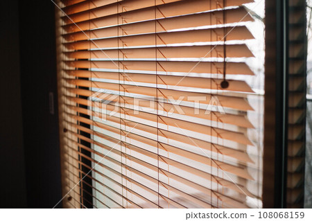 木製百葉窗 108068159