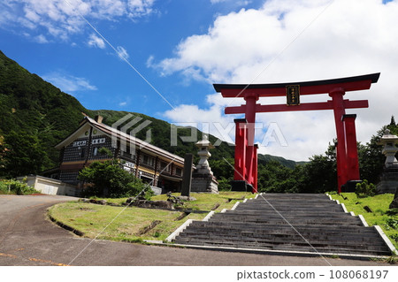 Yudozan main shrine Otorii 108068197