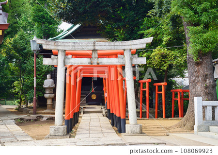 Shinagawa Shrine Sessha Ana Inari Shrine (Kita-Shinagawa, Shinagawa-ku, Tokyo) Shinagawa Shrine Sessha Ana Inari Shrine (Kita-Shinagawa, Shinagawa-ku, Tokyo) 108069923