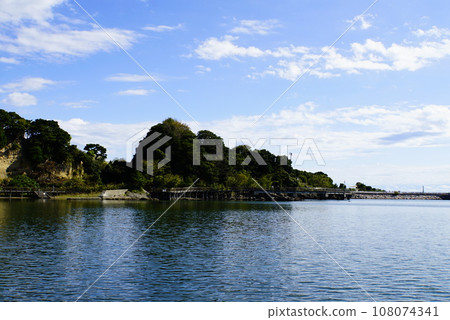 太陽碼頭 108074341