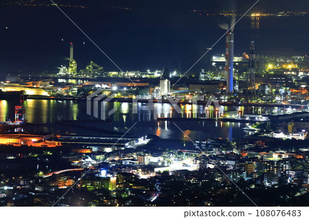 [愛媛郡] 從郡上展望台看到的四國中央市夜景 108076483