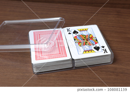 playing cards, toys, game, toys, game, play, card game, poker, cards, entertainment 108081139