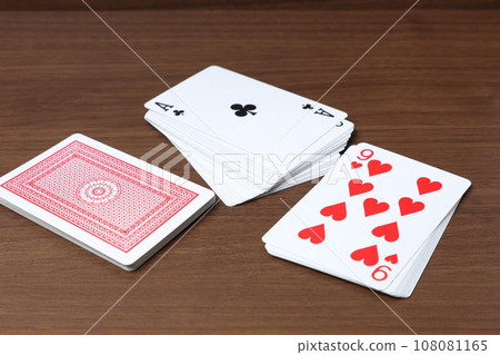 playing cards, toys, game, toys, game, play, card game, poker, cards, entertainment playing cards, toys, game, toys, game, play, card game, poker, cards, entertainment 108081165