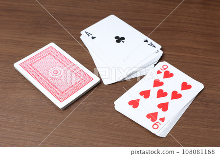 撲克牌、玩具、遊戲、玩具、遊戲、玩、紙牌遊戲、撲克、卡片、娛樂 撲克牌、玩具、遊戲、玩具、遊戲、玩、紙牌遊戲、撲克、卡片、娛樂 108081168