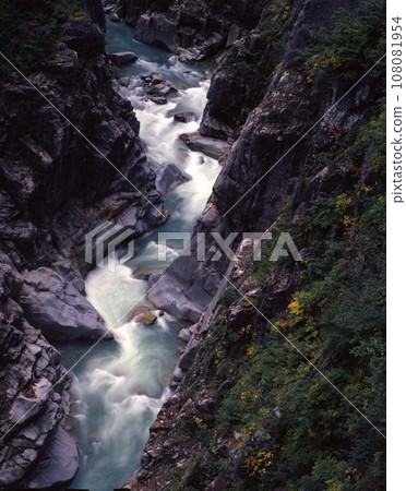 黑部溪谷 S 型狹窄 黑部溪谷 S 型狹窄 108081954