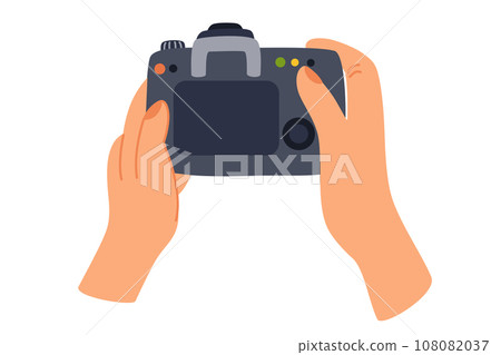 1028_camera 108082037