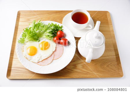 美味的煎蛋早餐 美味的煎蛋早餐 108084801