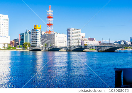 Bandai Bridge spanning the Shinano River and the cityscape of Chuo Ward, Niigata City Bandai Bridge spanning the Shinano River and the cityscape of Chuo Ward, Niigata City 108088073