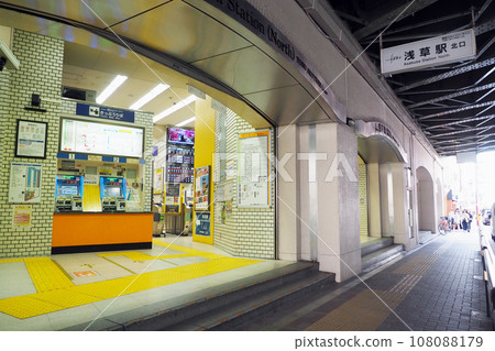 Tobu Railway Asakusa Station North Exit 108088179