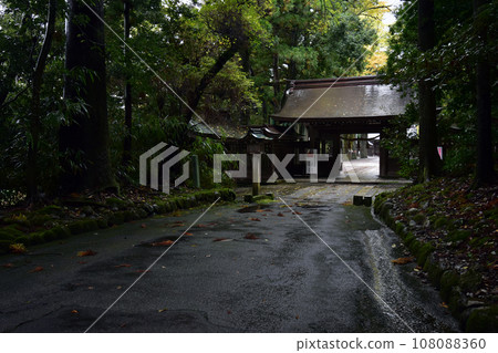 小山神社前社（富山縣立山町） 108088360