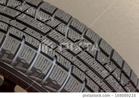 New studless tire tread 108089218