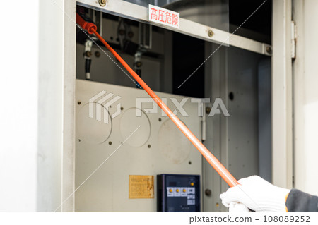 私人電力設施櫃年檢電壓檢測儀 私人電力設施櫃年檢電壓檢測儀 108089252