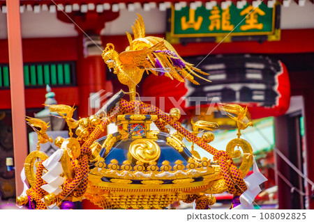 Mikoshi of the Sanja Festival (Sensoji Temple) 108092825