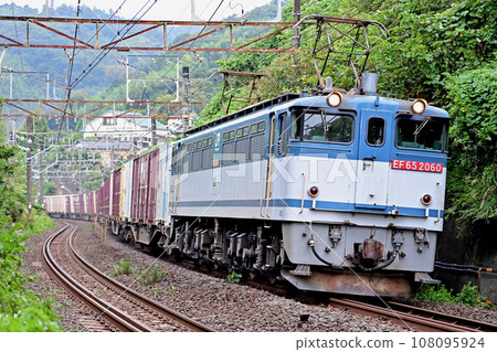 Tokaido Main Line Nebukawa-Hayakawa JR Freight EF65-2060 (Shin-Tsurumi) Tokaido Main Line Nebukawa-Hayakawa JR Freight EF65-2060 (Shin-Tsurumi) 108095924