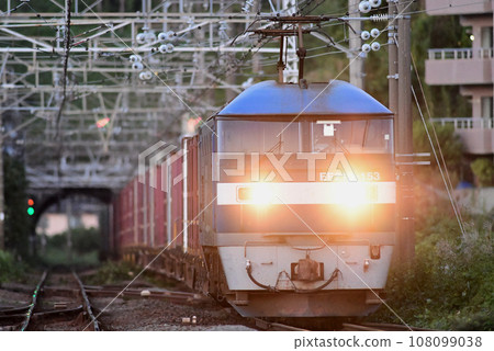 東海道幹線真鶴 JR 貨運 EF210-153（岡山） 108099038