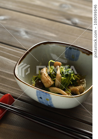 浸泡豆芽 浸泡豆芽 108099846