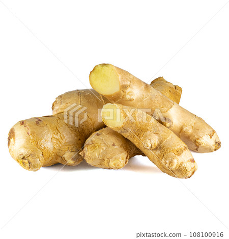 Fresh ginger rhizome with sliced isolated on white background.  108100916