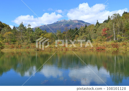 秋天從乃木峠看到的乘鞍山 秋天從乃木峠看到的乘鞍山 108101128