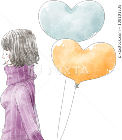 一位女士閉著眼睛、微笑著拿著心形氣球的側面影像 108101838